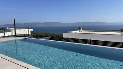 Rasa, Crni - egy exkluzív, modern villa medencével és panorámás kilátással a tengerre