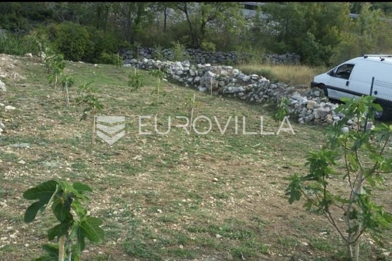 Sestanovac, Zezevica, rakennusmaa, jonka pinta-ala on 4 737 m² - 4