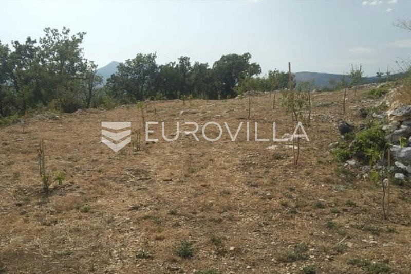 Sestanovac, Zezevica, rakennusmaa, jonka pinta-ala on 4 737 m² - 2