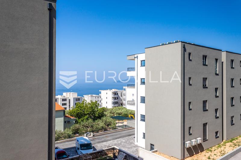 Makarska, eine Zweizimmerwohnung im ersten Stock mit einer geräumigen Terrasse - 7