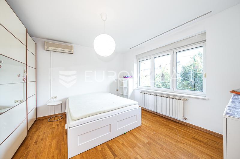 Zagreb, Salata, modernes Doppelhaushälfte 200 m² mit Garten in bester Lage - 12