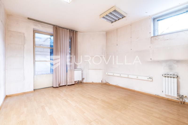 Zágráb, Martinovka, kétszintes, utcafronti üzlethelyiség 129 m²-en a földszinten - 5