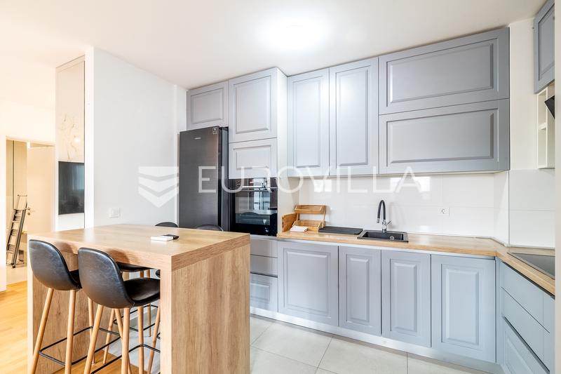 Zagreb, Spansko - Smuk, nyrenoveret 2-værelses lejlighed på 51 m² med garage - 4