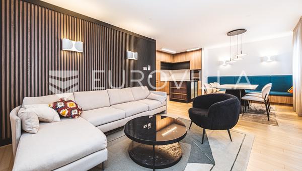 Zagreb, Kajzerica, FØRSTE UDLEJNING, moderne toværelses lejlighed, nettoetageareal 75 m², parkeringsplads