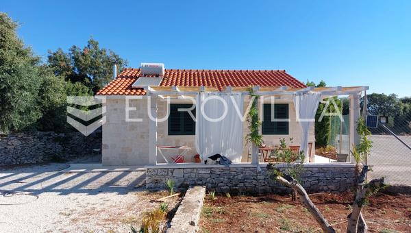 Isla de Brač, Škrip, Finca
