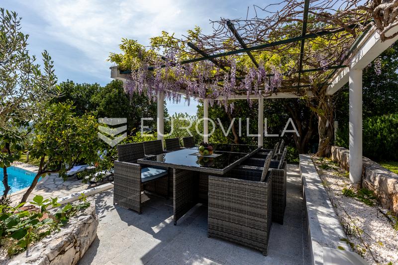 Rogoznica, havuzlu, deniz manzaralı ve gizli bahçeli güzel bir villa - 10