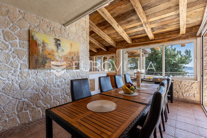 Rogoznica, havuzlu, deniz manzaralı ve gizli bahçeli güzel bir villa - 15
