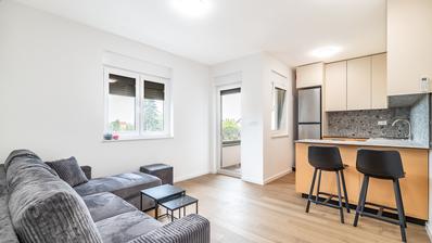 Trnava, neu errichtetes Gebäude und Erstbezug in einer Einzimmerwohnung mit Parkplatz