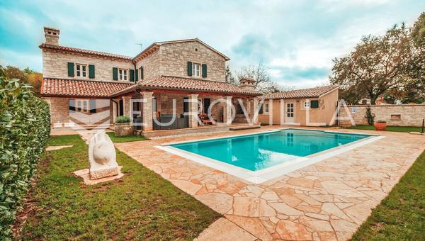 Istria, Hreljici, alquiler a largo plazo de casa de piedra de 250 m² con piscina de 45 m²