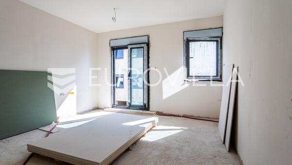 Podstrana | Apartament dwupokojowy na pierwszym piętrze