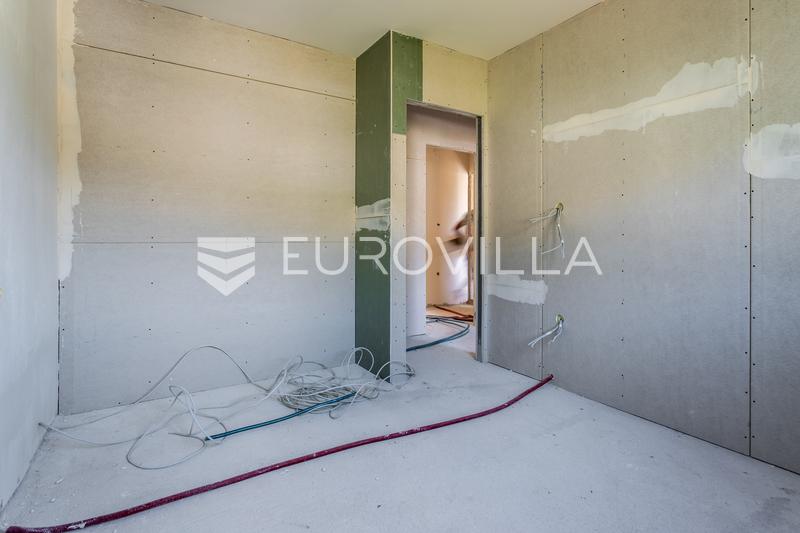 Podstrana | Apartamento de dois quartos no primeiro andar - 5