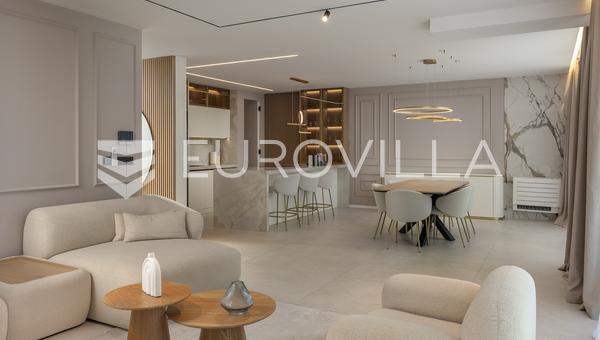 Opatija, luxus négyszobás lakás tengerre néző kilátással, 142,87 m2