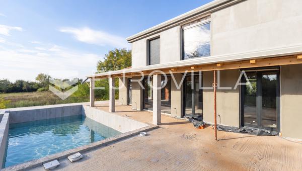 Istria, Parenzo, casa indipendente con piscina e tre camere da letto