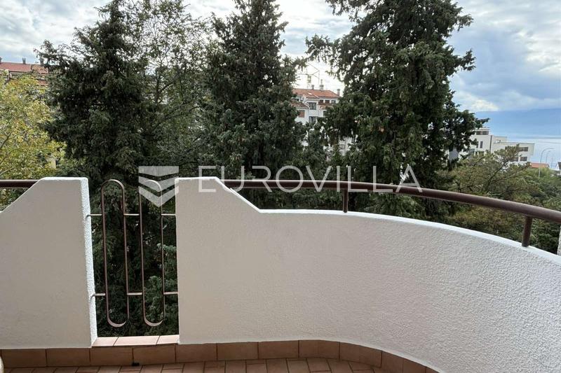 Rijeka, Marčeljeva Draga, three-bedroom, 75 m², view