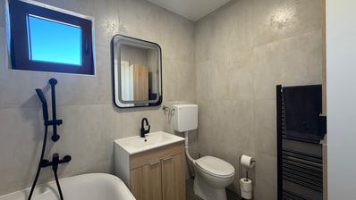 Dakovo, Stadtzentrum - Moderne Dreizimmerwohnung im 2. Stock