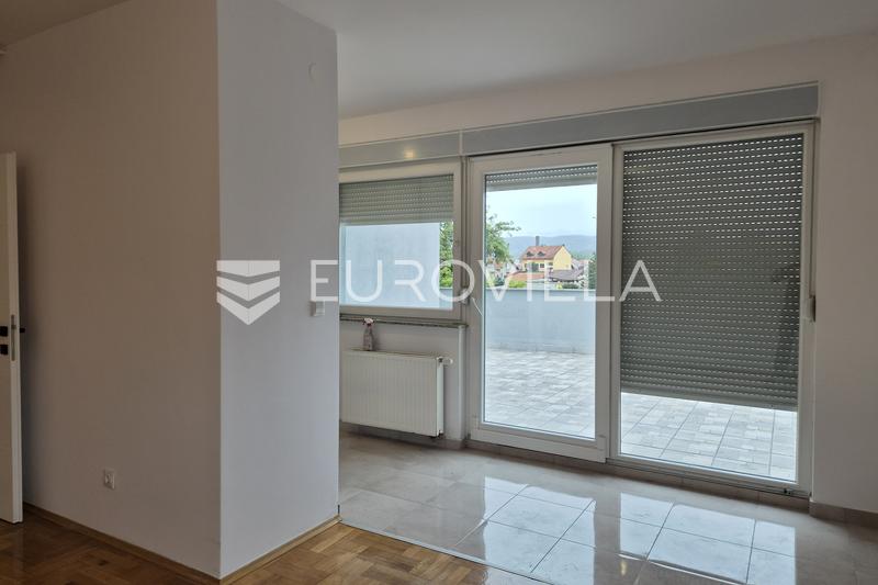Zagreb, Trešnjevka, Gajevo, toværelses penthouse, 77 m² - 2