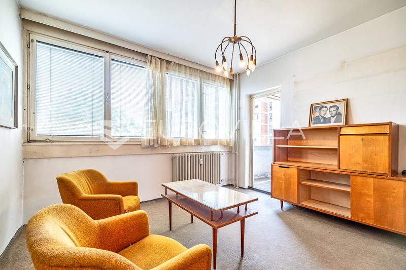 Zagreb, Trnje, apartamento de três quartos de 85 m² a necessitar de renovação. - 2