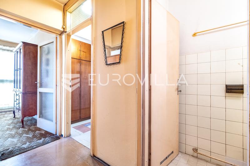 Zagreb, Trnje, apartamento de três quartos de 85 m² a necessitar de renovação. - 7