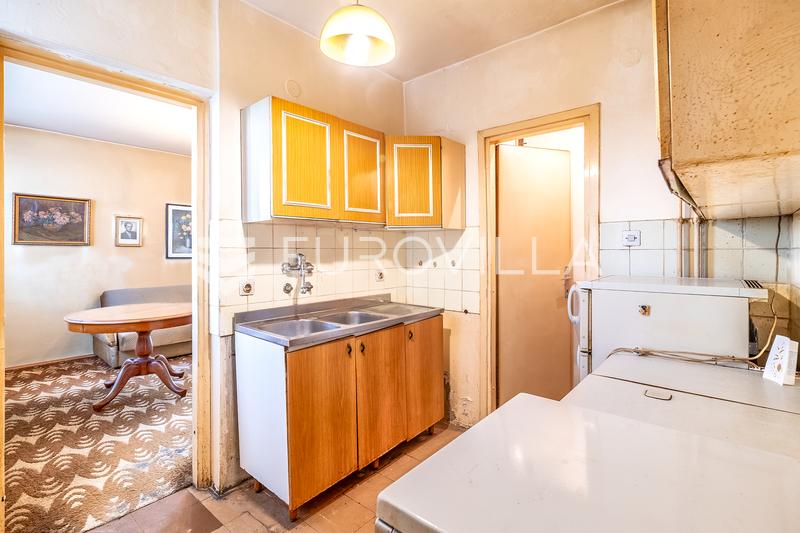 Zagreb, Trnje, apartamento de três quartos de 85 m² a necessitar de renovação. - 4