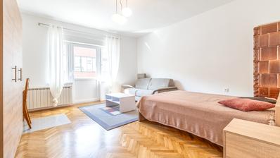 Zagreb, Medvedgradska, trosoban stan od 78 m2
