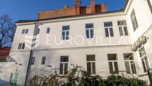 Osijek, Gornji Grad, Centro - Apartamento duplex de três quartos