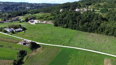 Pazin, Rijavac, prostrano zemljište okruženo prirodom