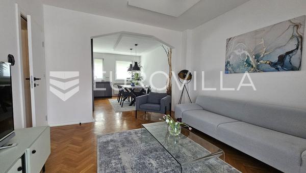 Osijek, Industrijska četvrt, moderan četverosoban stan u kući za najam, površine 130 m²