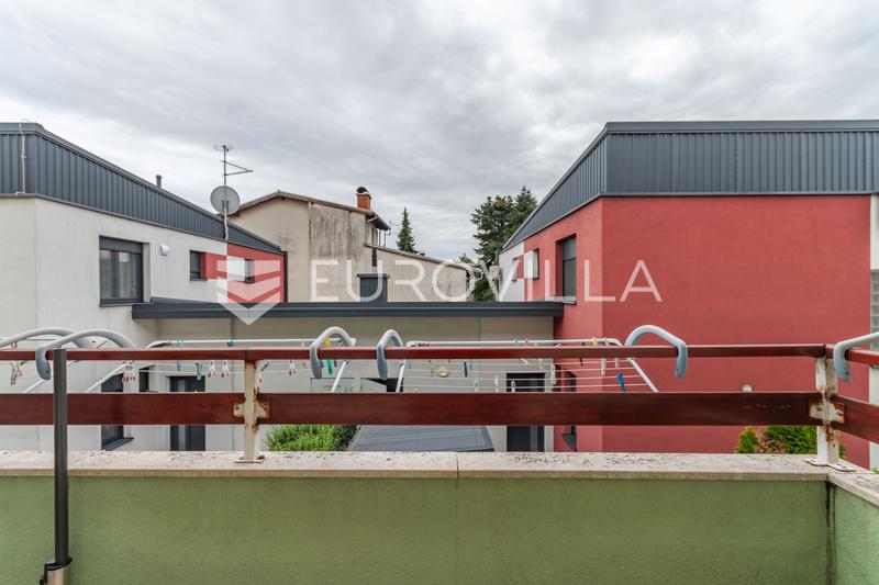 Varaždin, Hallers, apartamento espaçoso e mobilado de quatro quartos num edifício residencial mais pequeno - 9