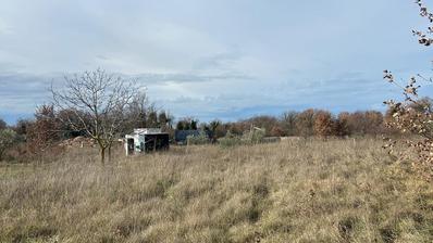 Poreč, Veli Maj, veliko građevinsko zemljište 1975 m², pravilnog oblika s pogledom more
