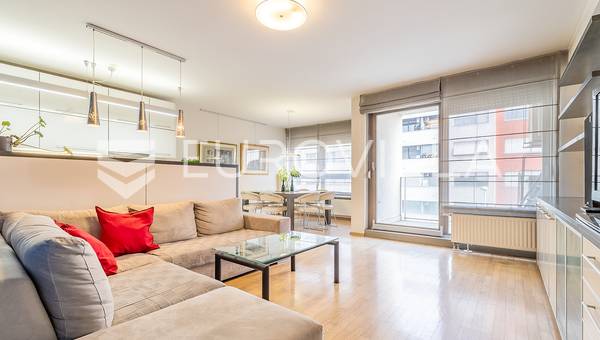 Zagreb, Ljudevita Posavskog, moderan trosoban stan za najam, 95 m².