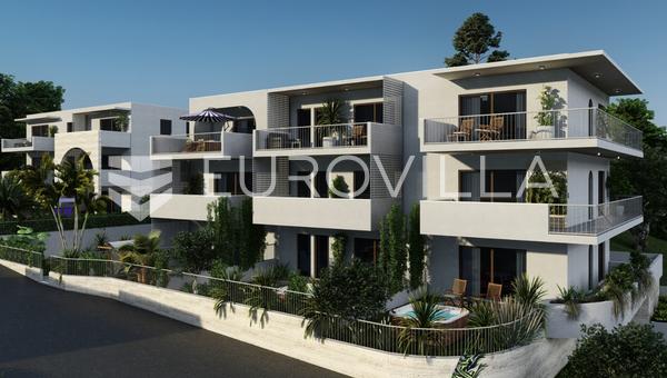 Trogir, Slatine, drugi red do mora, dvosoban stan na drugom katu površine 59 m², S10
