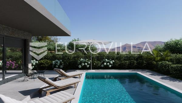 Murter, villa de nueva construcción en primera línea de mar