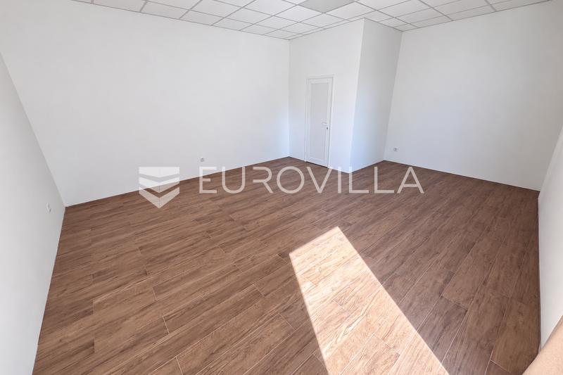 Rijeka, Krnjevo, mükemmel konumda 36 m² ticari alan - 3