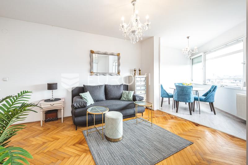 Zagreb, Branimirova, prekrasan dvosoban stan 35,48 m²