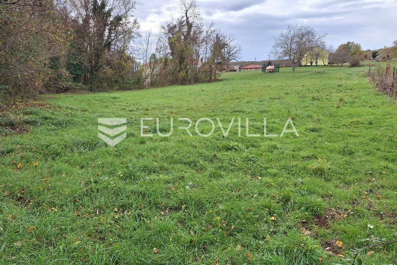 Raša, Topid - građevinsko zemljište na mirnoj lokaciji