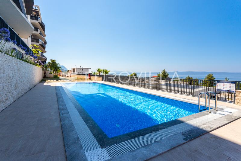 Makarska, trzypokojowe mieszkanie w luksusowym budynku z basenem i otwartym widokiem na morze - 16
