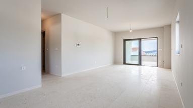 Vodice, NIEUWBOUW, modern tweekamerappartement met zeezicht, 450 m van de zee, S4