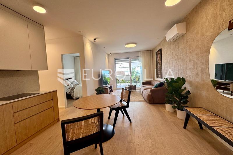 Split, Bel Etage, designový byt s garážovým stáním, první pronájem - 2