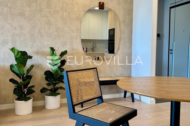 Split, Bel Etage, designový byt s garážovým stáním, první pronájem - 11