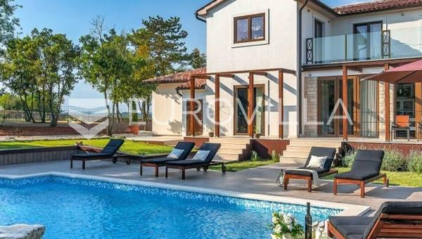 Istria, Hrboki - magnífica villa moderna de gran calidad, apta para mascotas, de 159 m² con piscina y una parcela de 199
