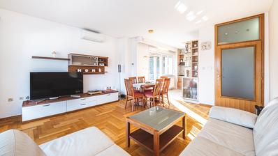 Medveščak, Nemetova, četverosoban stan 82 m² u novijoj gradnji, ukupne površine 105 m², GARAŽA