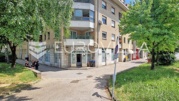 Zagreb, Trnje - Rue Trpinjska | Appartement fonctionnel sur deux niveaux | 50 m²