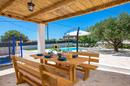 Posedarje, Slivnica, House with swimming pool and established tourist rental - 4
