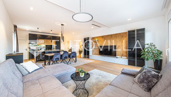 Zagreb, Pantovčak - luxurious three-bedroom apartment with garden, terrace, garage
