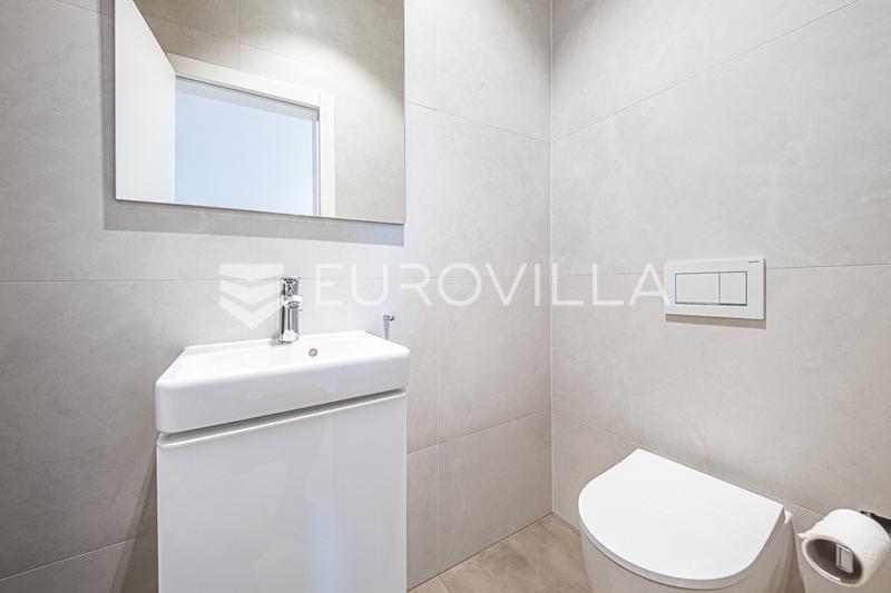 Zagreb, Pantovcak - lujoso apartamento de tres dormitorios con jardín, terraza, garaje - 12