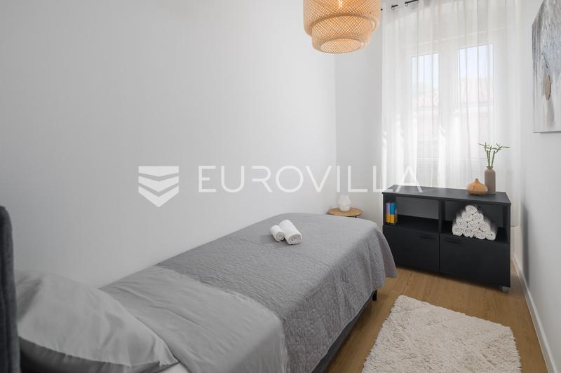 Pula, Centro - hermoso apartamento de dos dormitorios en alquiler cerca de la Arena de Pula, disponible a partir del 1 de octubre - 9