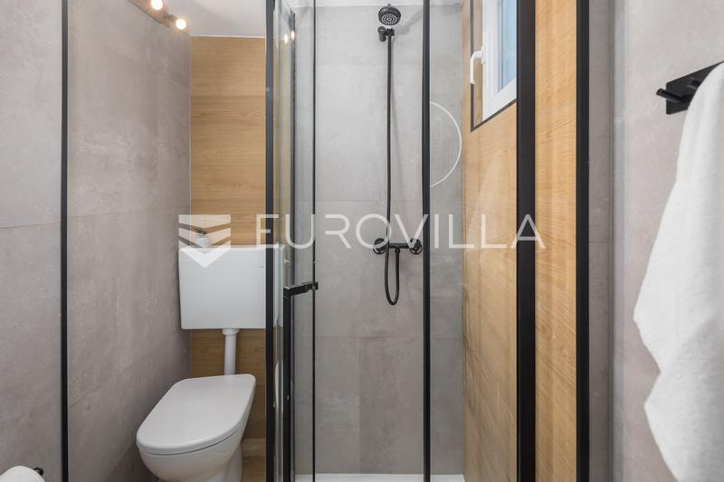 Pula, Centro - hermoso apartamento de dos dormitorios en alquiler cerca de la Arena de Pula, disponible a partir del 1 de octubre - 10