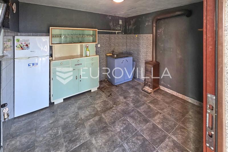 Zagreb, Veliki Vrh - 90 m² Weekend House with Orchard on a 1,440 m² Plot - 8