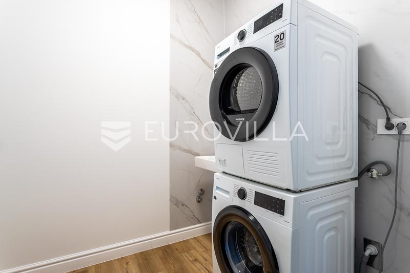 Trogir, Plano - Moradia de design moderna com piscina - 20