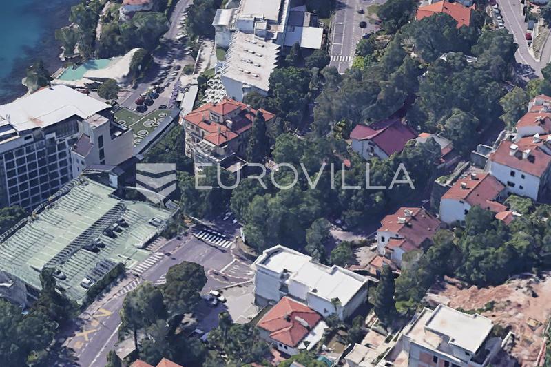 Opatija, två renoverade enrumslägenheter i en historisk villa